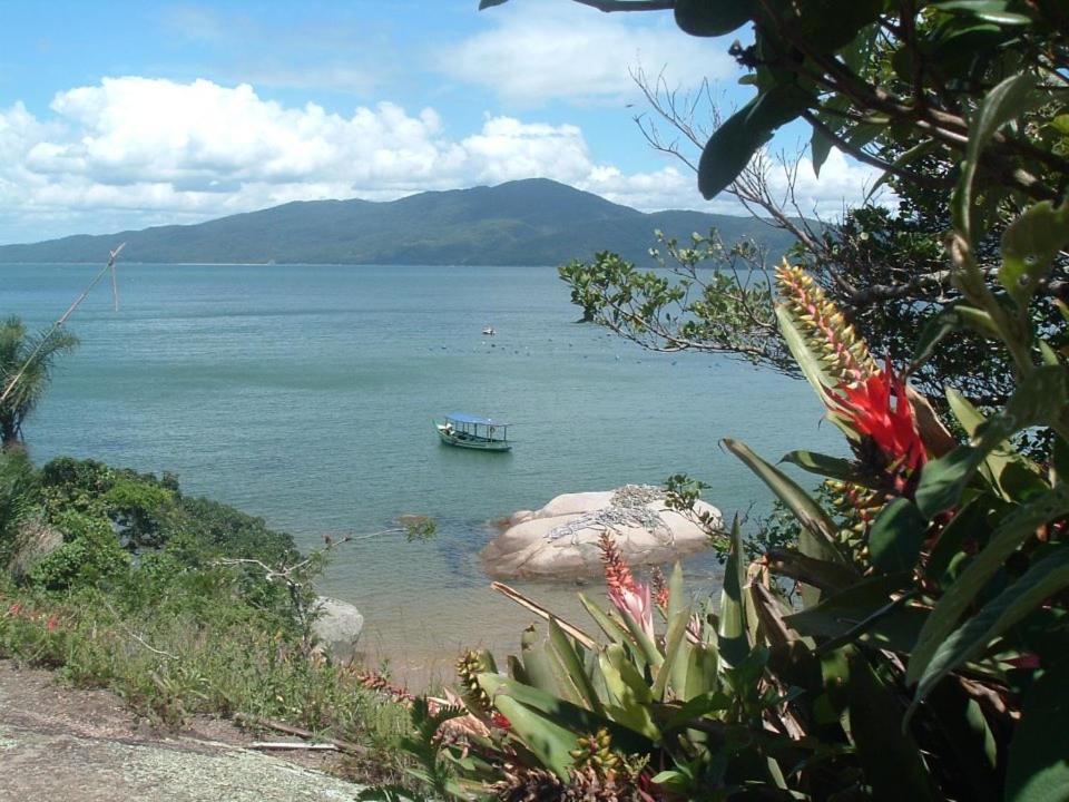Casa De Praia Em Bombinhas Beach House Eksteriør billede
